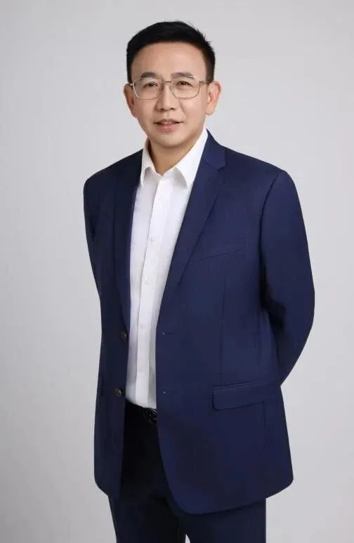 天地如何成为广州存量运营标杆? 商业·向上的信心AG旗舰厅网站观点与武斌对话:美林M·LIVE(图13) 天地如何成为广州存量运营标杆? 商业·向上的信心AG旗舰厅网站观点与武斌对话:美林M·LIVE(图13)